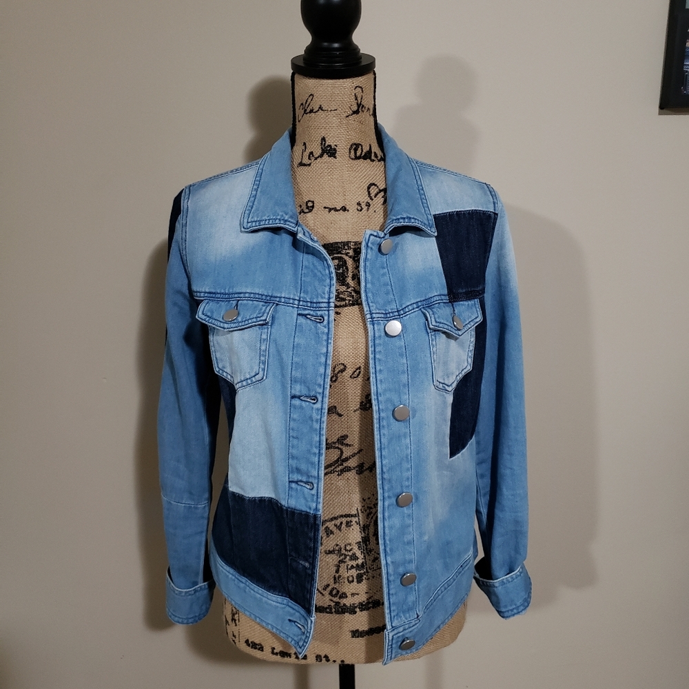 💞NWOT. Soho Patchwork Soft Denim Jacket